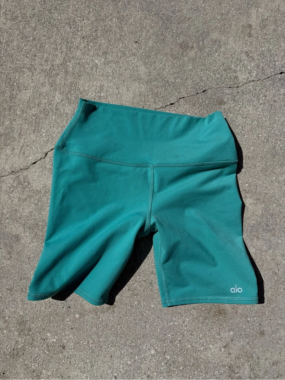 ALO Yoga High-Rise Teal Green Athletic Bike Shorts